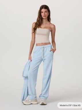 Vuori Sedona Straight Leg Sweatpants XS Short Crystal Blue
